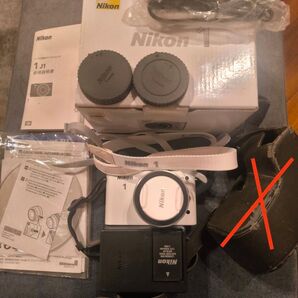 Nikon 1 J1 ミラーレス一眼 ホワイト