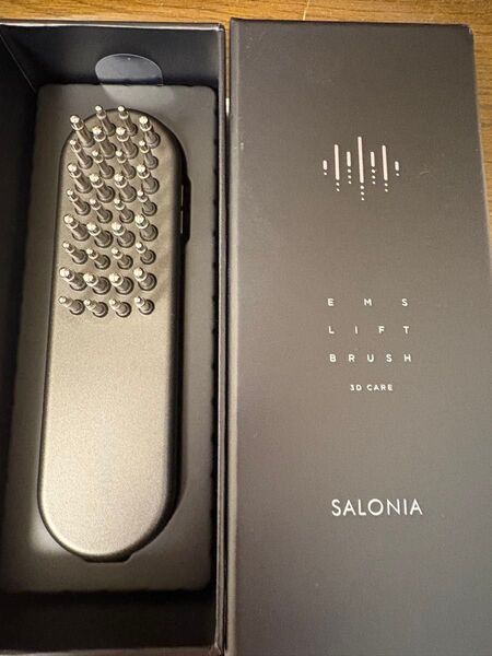 SALONIA EMS LIFT BRUSH 美顔器