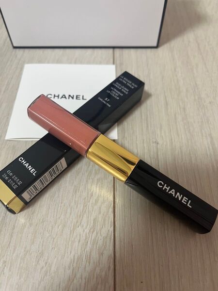 CHANEL ル ルージュ デュオ ウルトラ トゥニュ 57 ダーリンピンク