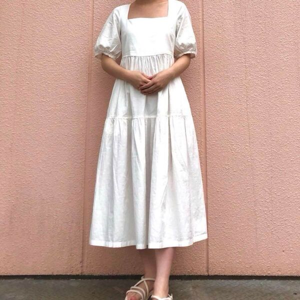 【美品】リネンブレンドシャーリングワンピース M ワンピース コットン ロング 半袖