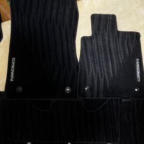 220クラウン エグゼクティブ フロアマット