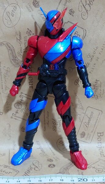 Figure-rise Standard 仮面ライダービルド ラビットタンクフォーム プラモデル ジャンク