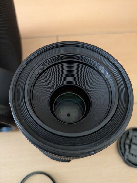 SIGMA 70mm F2.8 DG MACRO Art(Eマウント用・美品・フィルター付き)