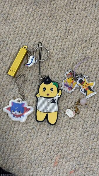 キーホルダー キャラクター まとめ売り ふなっしー 妖怪ウォッチ ピカチュウ ポケモン バラ売り可