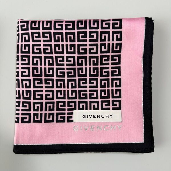 新品 ジバンシー GIVENCHY 大判 ハンカチ ロゴ ピンク