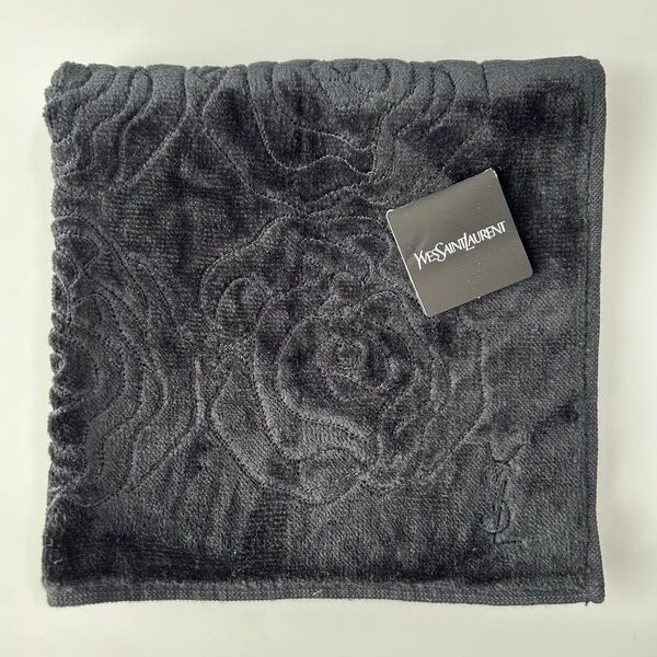 新品 イヴサンローラン YVESSAINTLAURENT タオルハンカチ ハンドタオル 黒 ブラック 刺繍 総柄 バラ