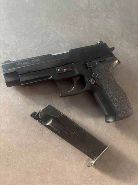 シグ ザウエル P226 E2 ガスブローバックガン 東京マルイ