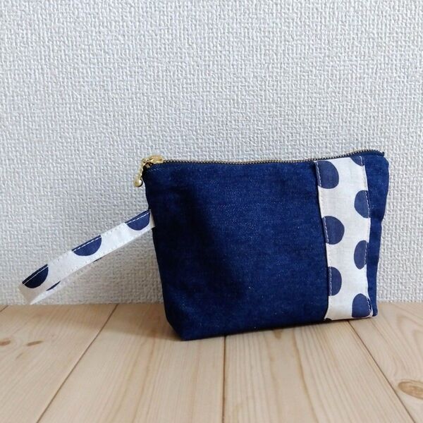 持ち手付き☆18cmポーチ ポケット付き ハンドメイド ネイビーデニム×ドット/水玉 896