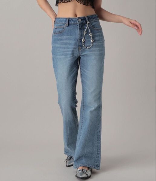 FOREVER 21 フレアデニムパンツ S