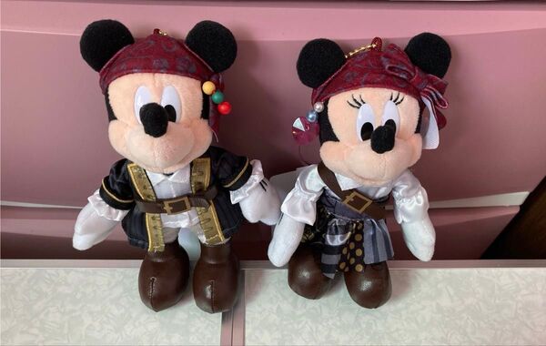 ディズニー ぬいぐるみバッジ ミッキー ミニー 海賊