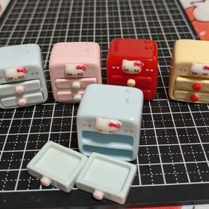 デコパーツ プラパーツ4個1セット220円 売り切れ