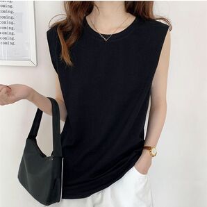 2025年新作 ワイドノースリーブ Tシャツ ラウンドネック