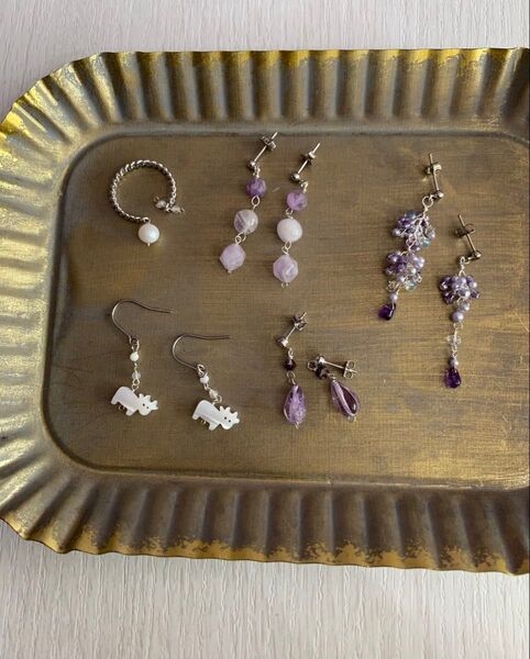 ハンドメイドピアスとリングの5点セット ピアス アクセサリー シルバージュエリー シルバーカラー 両耳揃いアメジスト