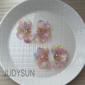 ネオンハーフFlowerピアス/イヤリング
