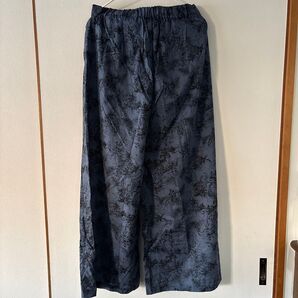 イージー パンツ