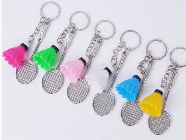 バトミントン キーホルダー シャトル ラケット 部活 お揃い チーム 6色