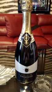 【新品・未開封】 XAVIER-LOUISVUITTON CHAMPAGNE GRAND シャンパン 750ml