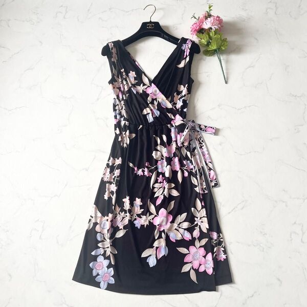 【美品】LEONARD レオナール カシュクール リボン ベルト フラワー 花柄 総柄 カンカン素材 ストレッチワンピース 2 M