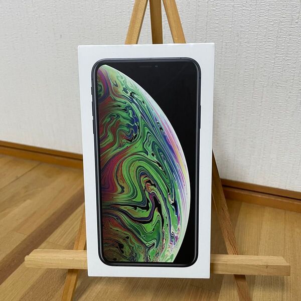 【送料無料♪】iPhone XS Max 箱と電源アダプタのみ