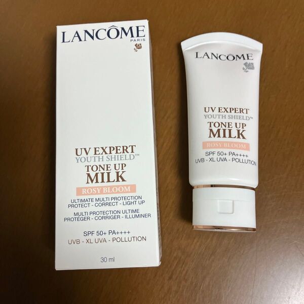ランコム UV エクスベール トーンアップローズ 新品未使用 日焼け止め、化粧下地 LANCOME