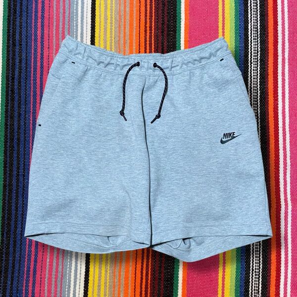 NIKE ナイキテックフリース ショートパンツ ハーフパンツ Lサイズ