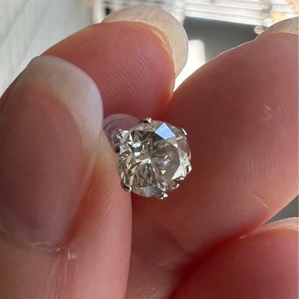 天然ダイヤモンド ピアス 片耳 1.0ct Pt900