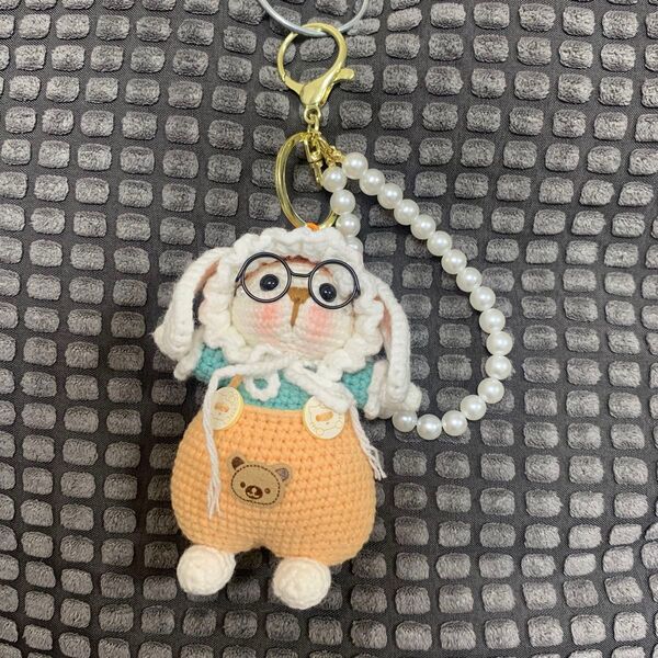 ハンドメイド 編みぐるみ あみぐるみ うさぎ かわいいうさぎ 手作り DIY キーホルダー