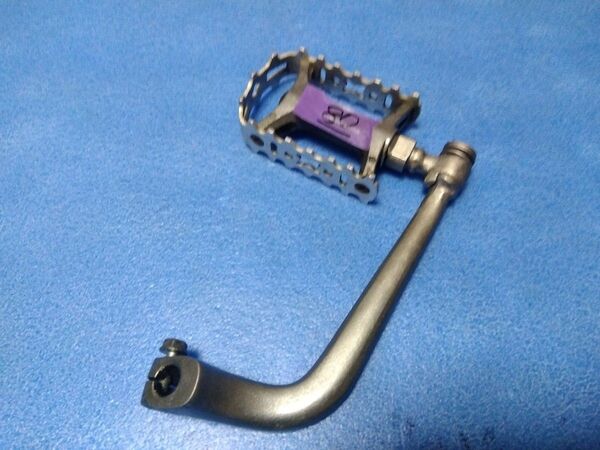 #80 カブ キックペダル ヴィンテージ 旧車風 バイシクル 自転車ペダル 純正改 カブ系 シルバー塗装