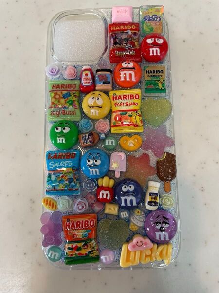iPhone15用ケース デコもりもり★ハンドメイド アメリカンポップ♪
