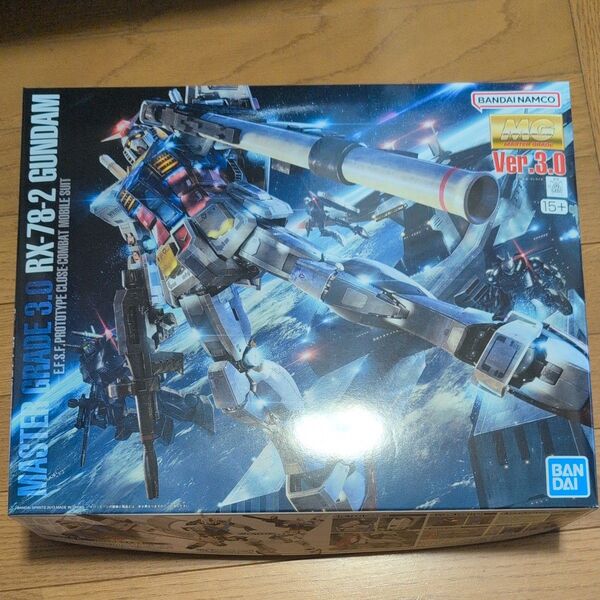 MG 機動戦士ガンダム RX-78-2 ガンダムVer.3.0 1/100スケール 色分け済みプラモデル ガンプラ