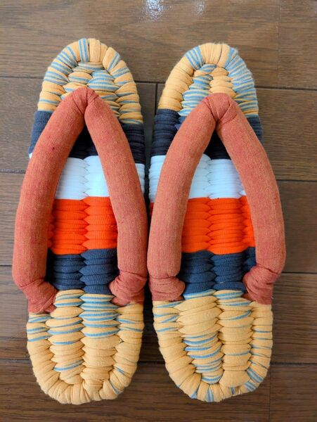 ふっくら鼻緒の布草履(23〜25cm)