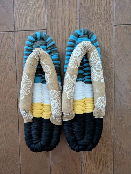 ふっくら鼻緒の布草履(23〜25cm)