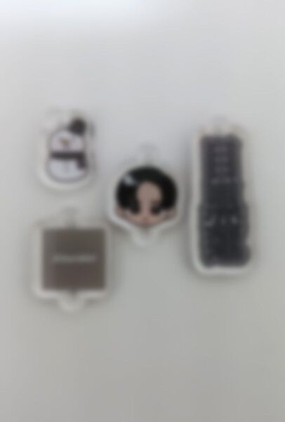 アクリルキーホルダーパーツ めめ