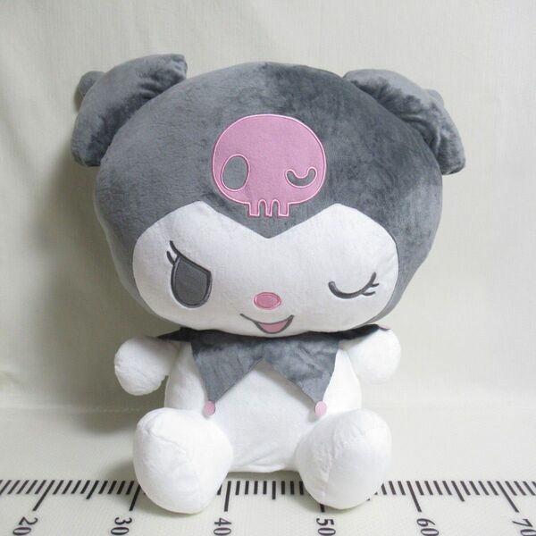 クロミ 超超BIGぬいぐるみ ウインク 新品タグ付き