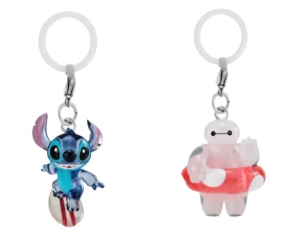 ディズニーキャラクター ガチャガチャ ガチャめじるしアクセサリー SUMMER スティッチ ベイマックス