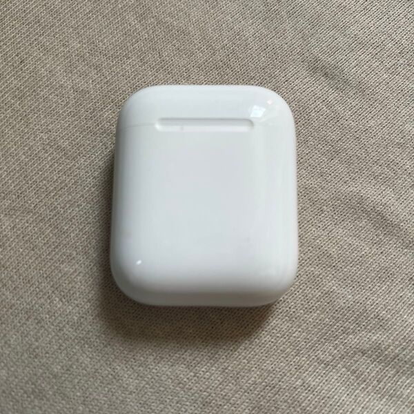 動作確認済 AirPods 第二世代 充電ケースのみ A1602