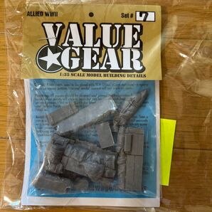 新品 未開封 バリューギア SH007 1/35シャーマン ジオラマ