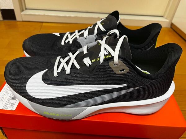 美品★1度履いただけ/Nike ライバルフライ4 27cm ブラック ナイキ