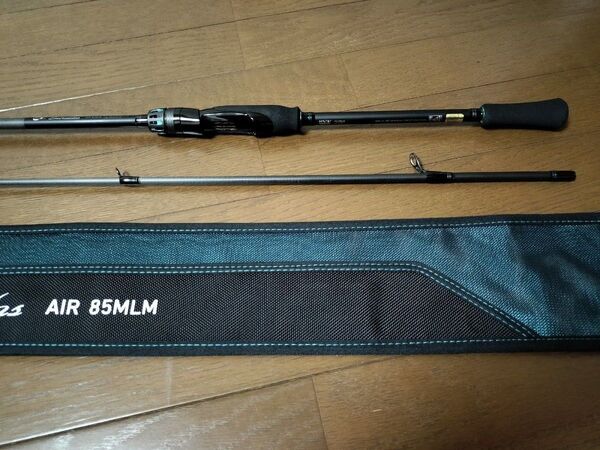 【価格相談歓迎】ダイワ 24エメラルダスAIR 85MLM エギング アオリイカ