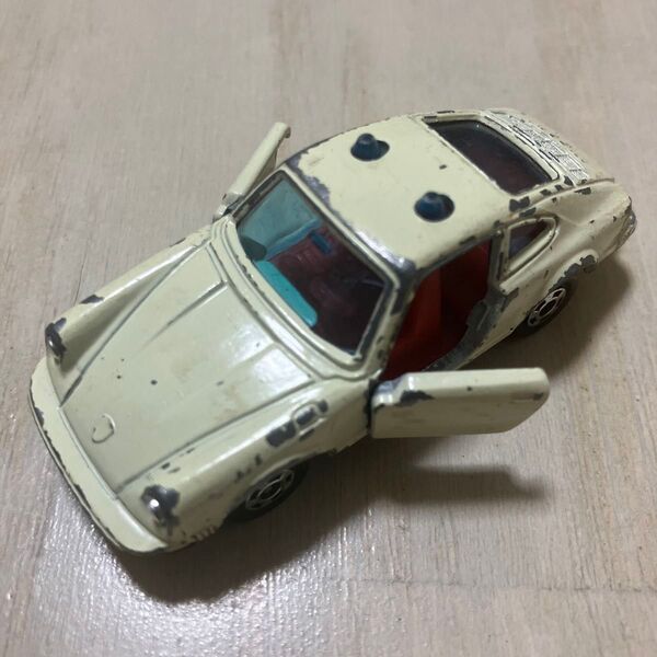 青箱トミカ F16 ポルシェ911S パトカー 日本製