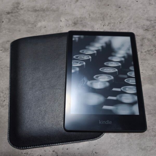 Kindle Paperwhite (8GB) 6.8インチディスプレイ 色調調節ライト搭載 広告なし