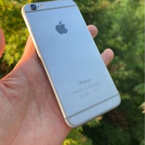 iPhone 6 シルバー 本体 コレクション 傷あり ジャンク