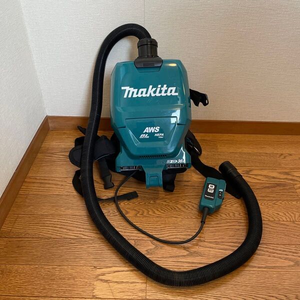 makita マキタ 充電式背負クリーナー VC265D 本体のみ