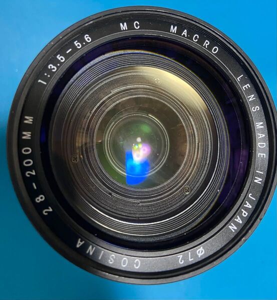 珍品オールドレンズ直進ズームCOSINA28-200mm 1.3.5-5.6 MC MACROφ72 レンズフィルターキャップ付き