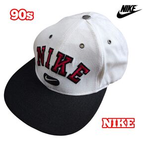 90s NIKE ベースボールキャップ スナップバック メタルボタン