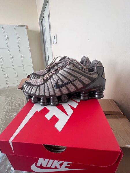 Nike Women's Shox TL "Khaki"