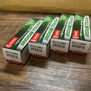 新品 正規品 DENSO V9110-5664 VFKB16 4本 イリジウムタフ イリジウム スパークプラグ デンソー アクア