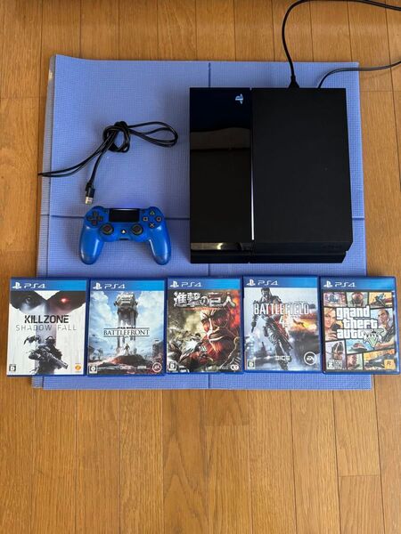 PS4 CHU-1000Aとソフト5本 とコントローラー セット。