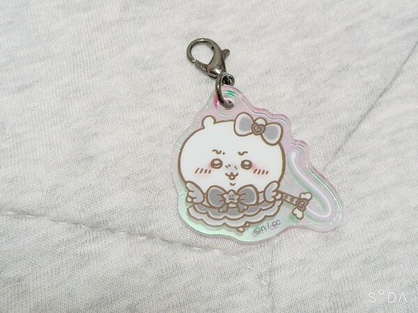 まじかるちいかわ悪いバージョンなオーロラアクリルチャーム
