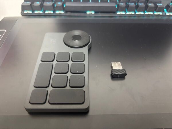 XP-PEN ACK05 左手デバイス